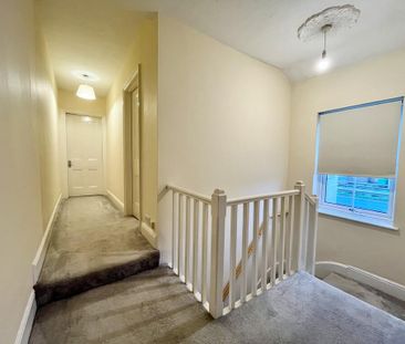 3 bedroom end of terrace house to rent - Photo 5