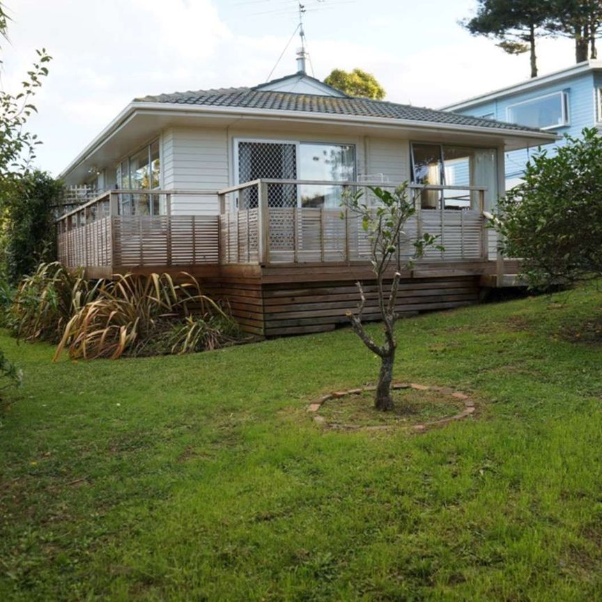 Three Bedroom Home in St Johns - Photo 1