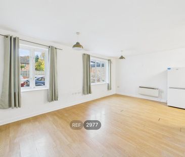 1 bedroom flat to rent - Photo 2