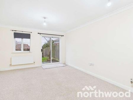 Forest Avenue, Ashford, TN25 - Photo 2