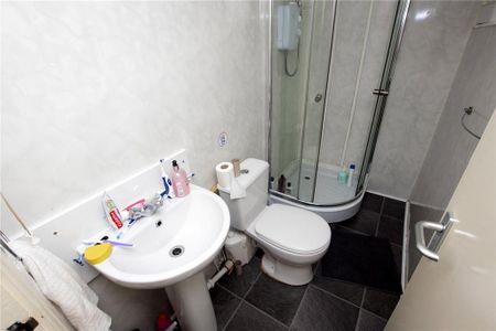 5 bedroom house to rent - Photo 4