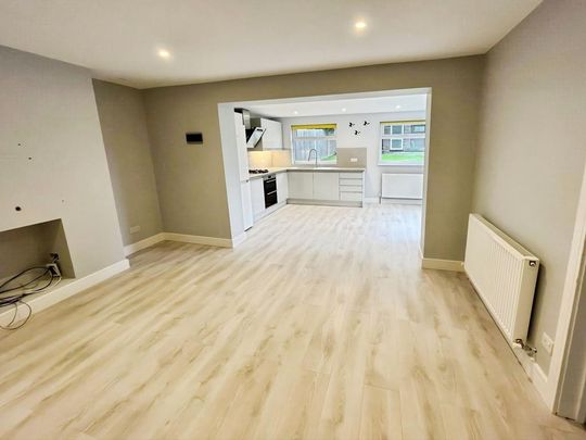 2 bedroom maisonette to rent - Photo 1