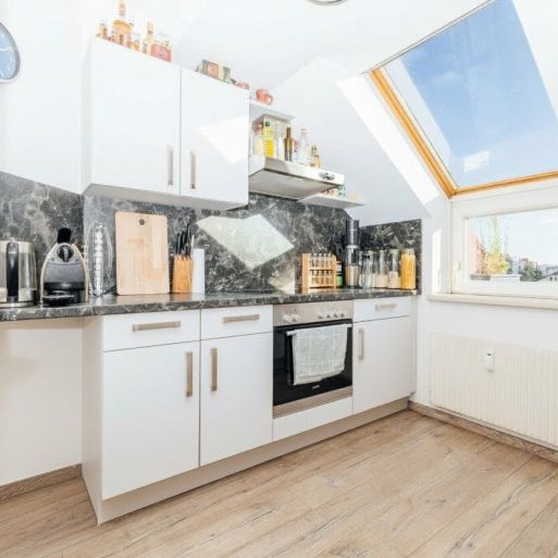 AB 01.02.2026 VERFÜGBAR I DG-WOHNUNG I 8010 GRAZ I AUGARTEN-NÄHE I BADEWANNE I SEHR HELL I TOLLE KÜCHE I BIM VOR DER HAUSTÜRE I PROJEKT WOHNEN - Foto 1