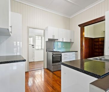 51 Mary Street, Mount Lofty - Photo 5