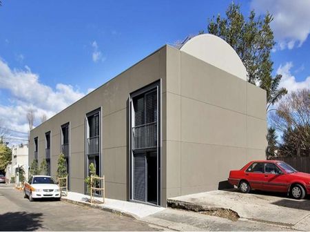 4 John Street, Newtown NSW 2042 - House For Rent | Domain - Photo 3