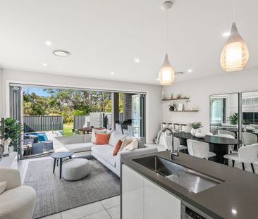 Near-New Duplex with In-Ground Pool - Photo 5