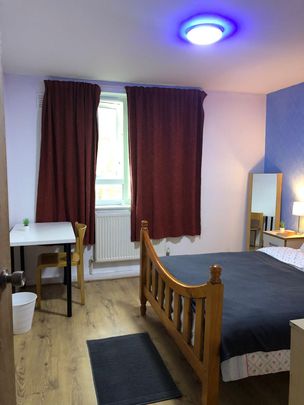 RM3 Trellis Square | Bow Road | London | E3 2DR - Photo 1