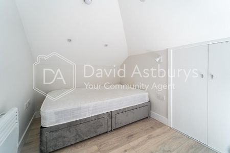 Studio to rent - Photo 2