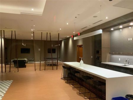 For Lease - 111 St Clair Avenue Unit# 723, Toronto, Ontario - Photo 3