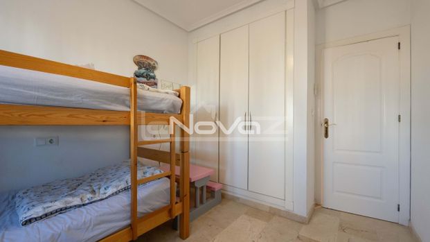 Bungalow with three bedrooms - Photo 1