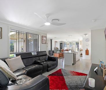 Immaculately Presented Family Home in Saddlers Ridge Estate - Photo 3