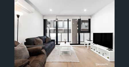 Fully Furnished Modern Living in the Heart of Doncaster - Photo 3