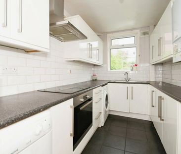 5 bedroom House To Let Total Size: 1184 SQ FT - Photo 1