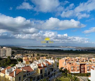 FOR RENT: PENTHOUSE WITH 3 BEDROOMS AND 2 BATHROOMS IN TORREVIEJA -... - Photo 1