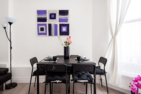 2 bedroom flat to rent - Photo 4