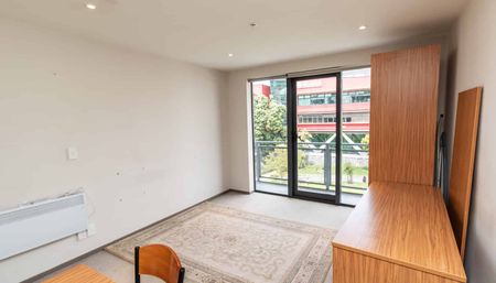 Charming Studio Apartment in the Heart of the City! - Photo 4