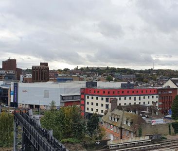 1 bedroom apartment to rent - Photo 2