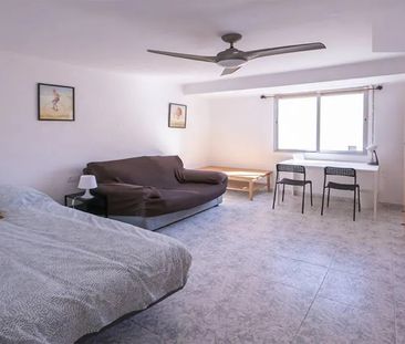 Carrer Germans Villalonga, Valencia, Valencian Community 46020 - Photo 3