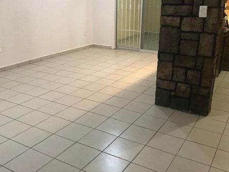 Casa de Renta en Puerta del Norte, General Escobedo, N.L. - Foto 4