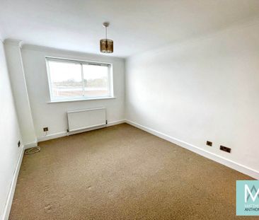 Grand Avenue, Worthing - Photo 5