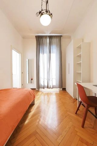 Via Giulio e Corrado Venini, Milan, Lombardy 20124 - Photo 4