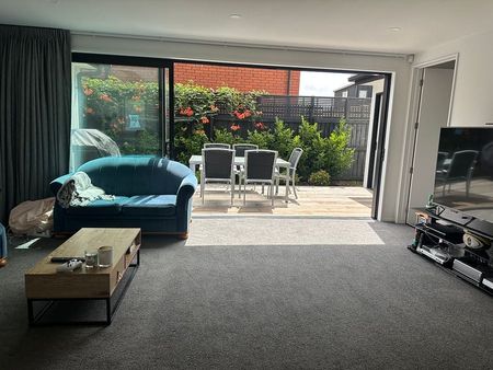 3BR - Modern, Quiet, ,Excellent area - Photo 2