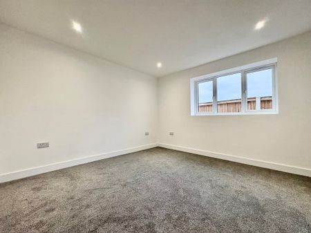 Widford Road, Ware, Hunsdon - Photo 3