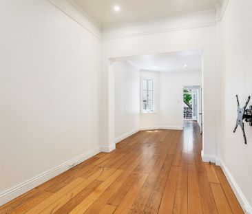 142 Paddington Street - Photo 1