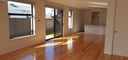 High Quality Executive Living - Photo 3