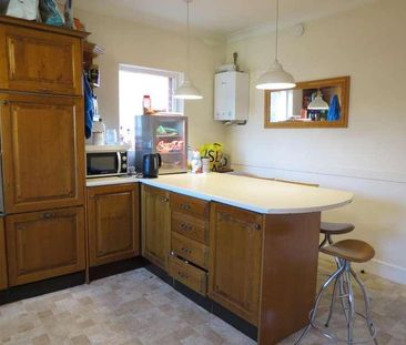 Bedroom Detached House In Wallisdown, BH10 - Photo 3