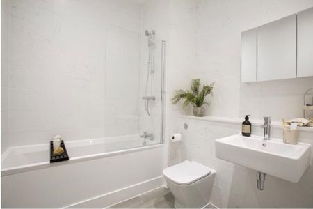 2 bed flat in Liverpool 1 - Photo 5