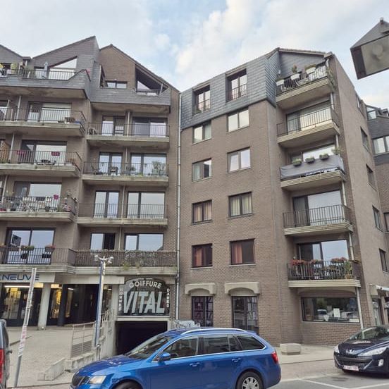 Appartement te huur - Photo 1