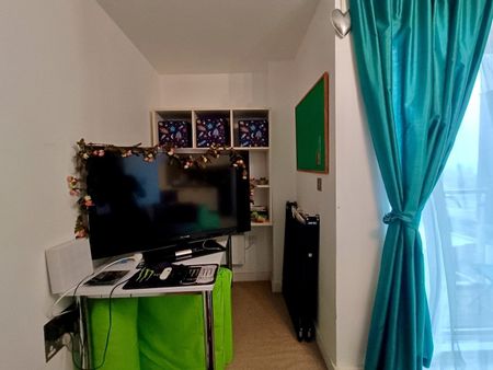 1 Bed Flat, Lord Street, M4 - Photo 4