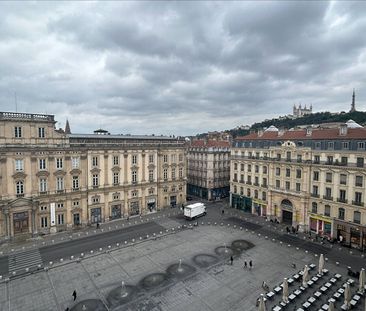 Appartement 5 pièces – LYON - Photo 1