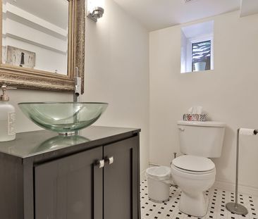 For Lease - 214 Dinnick Crescent, Toronto, Ontario - Photo 4