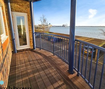 Argent Street, GRAYS - Photo 5