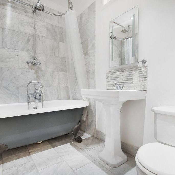 6 bedroom house to rent - Photo 1