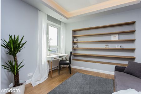 Warszawa, Wola, ul. Grzybowska - Photo 2