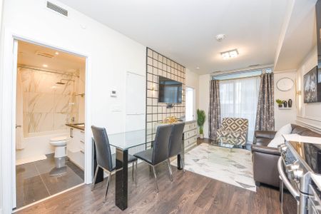 For Lease - 576 Front Street Unit# 1015, Toronto, Ontario - Photo 2