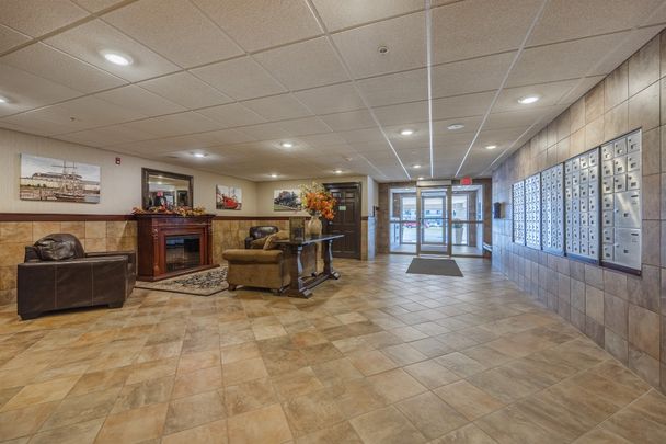 1580 Bath Rd, Kingston ON - Photo 1