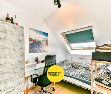 Dakappartement met 3 slaapkamers en garagebox in centrum van Gistel - Photo 3