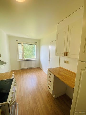 Karlslättsv 3 C - Foto 3