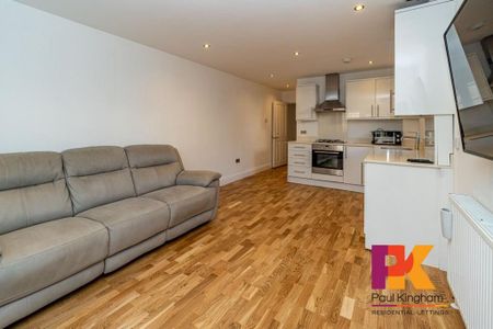 2 bedroom apartment to rent - Photo 2