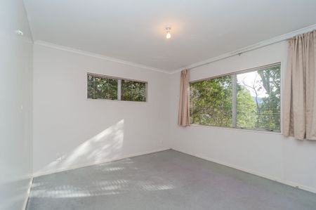 Wadestown 3-bedroom home - Photo 3