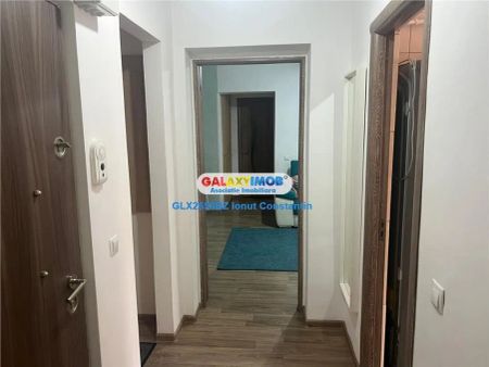 Inchiriere apartament 3 camere zona CENTRALA - Fotografie 4