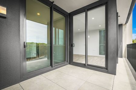 BRAND NEW ONE BEDROOM UNIT - Photo 4