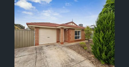 Renovated three bedroom home! - Photo 4