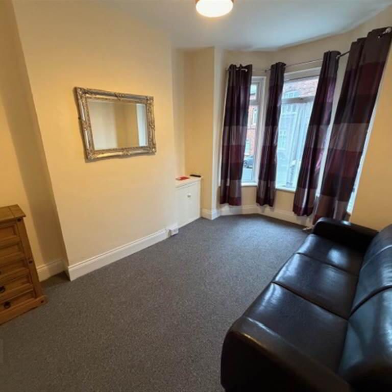 18 Ridgeway Street, Stranmillis, Belfast, BT9 5FB - Photo 1