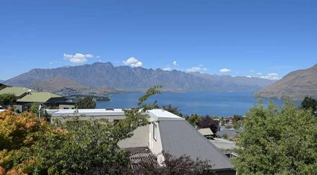 Fully furnished 4 bd house, Includes cleaner - Photo 5