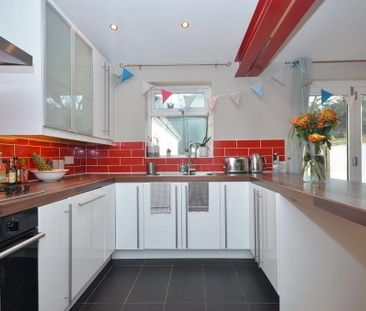 26 Manna Grove, Castlereagh, Belfast, BT5 6AJ - Photo 4